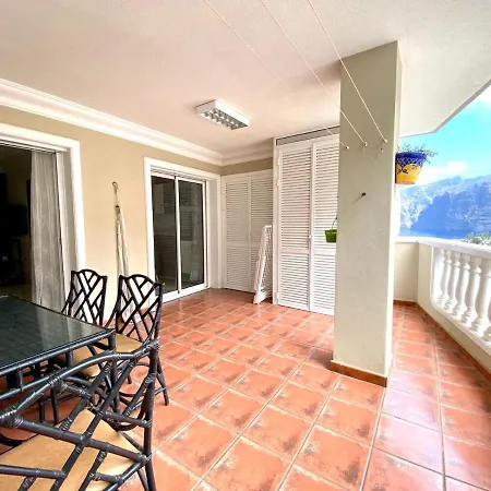 Luxury With Pool And Views In Los Gigantes, Tenerife * Puerto de Santiago (Tenerife)